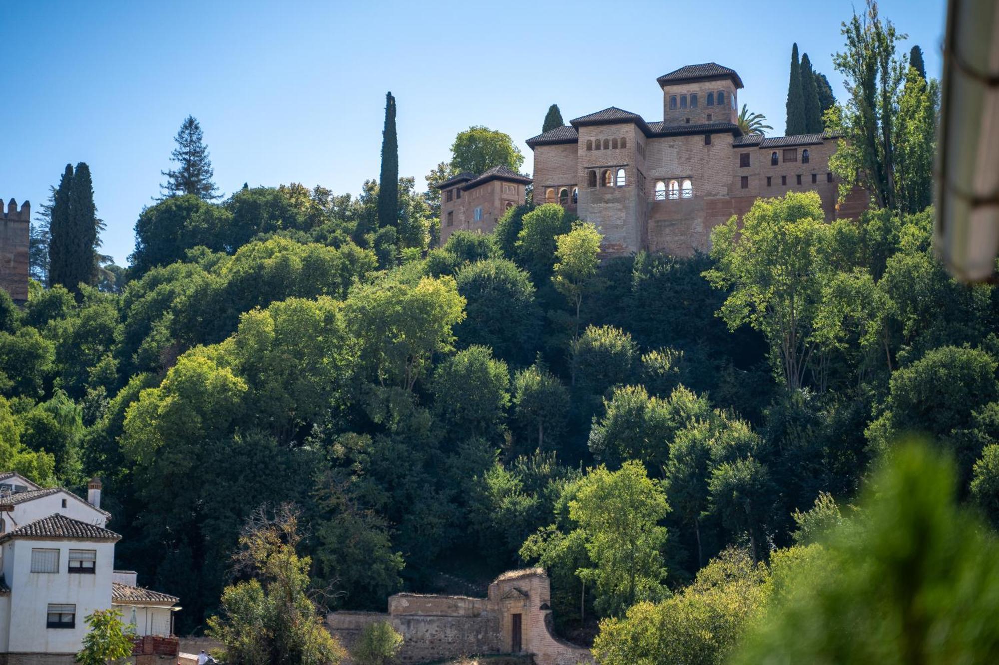 Apartamento Para Dos A Los Pies De La Alhambra Granada Eksteriør billede